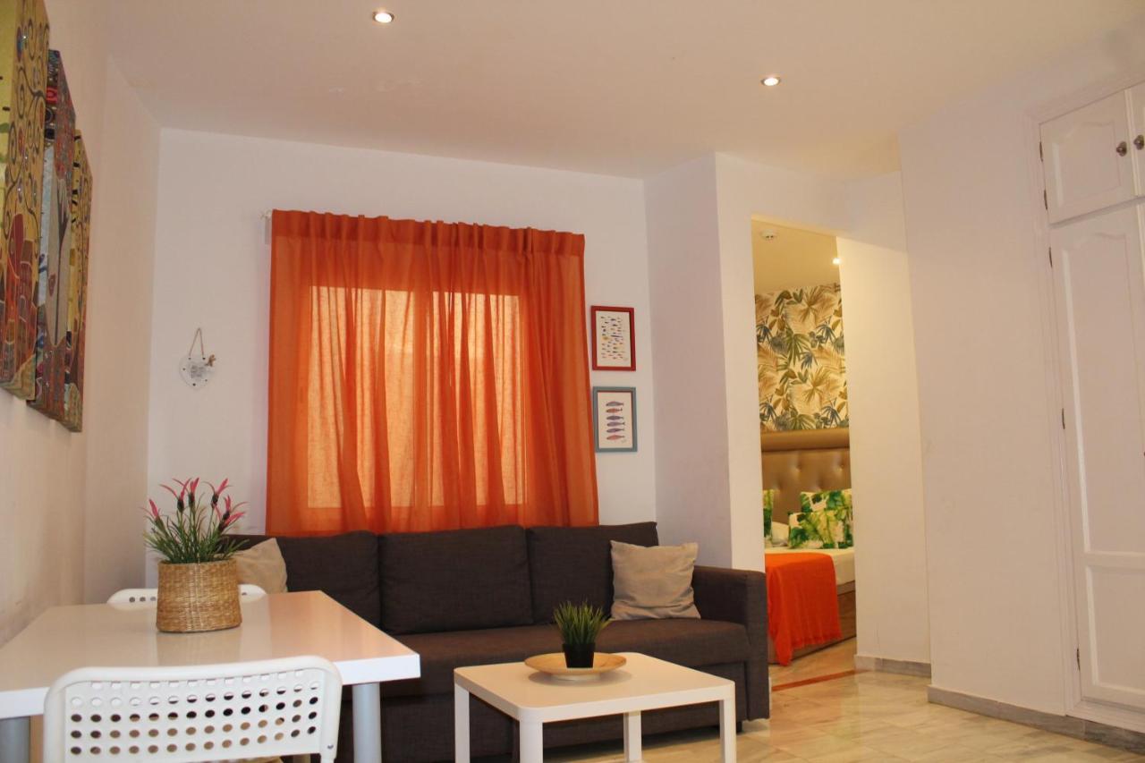 Cinco Bolas 1 Apartamento *