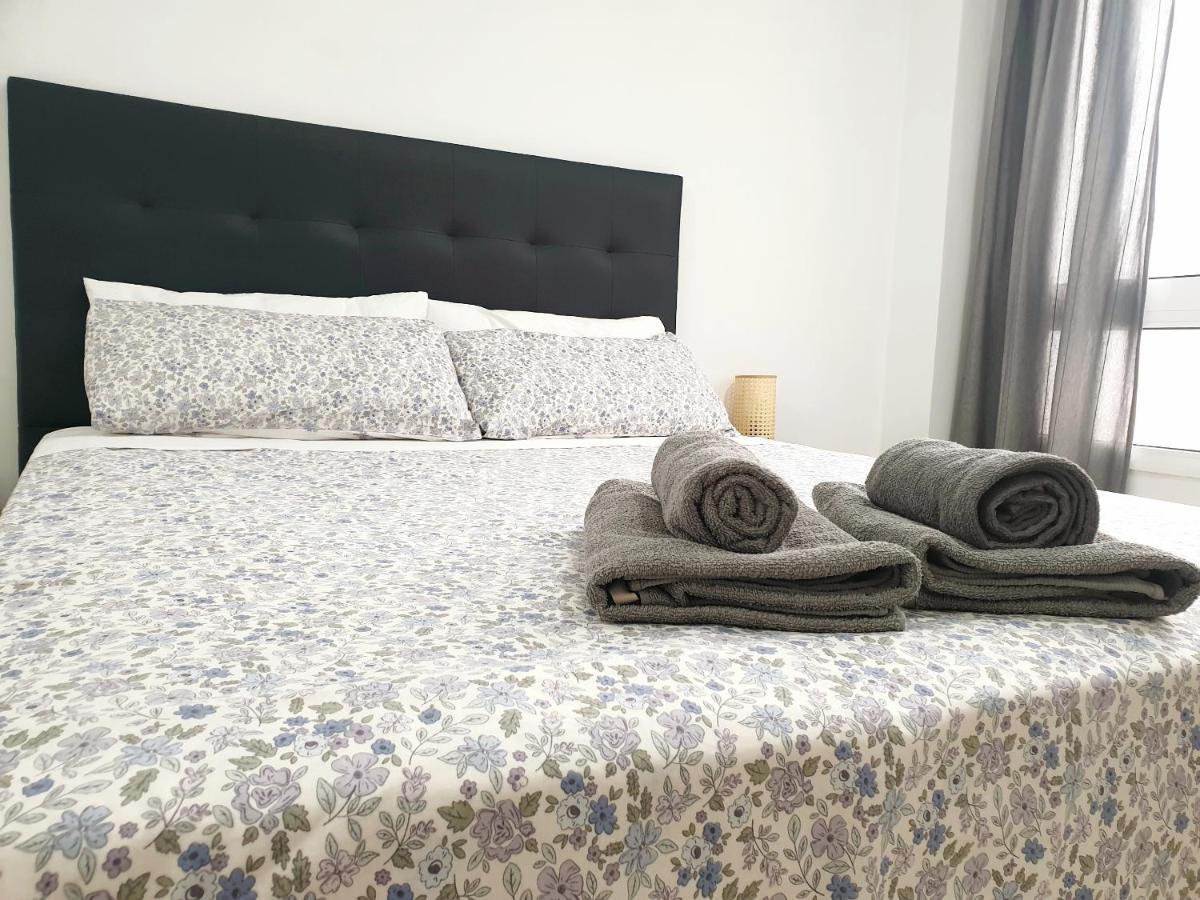 Economical Homes In Center Apartamento Málaga