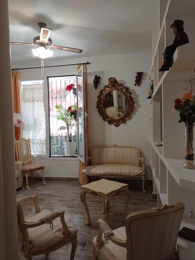Apartment Center Flat