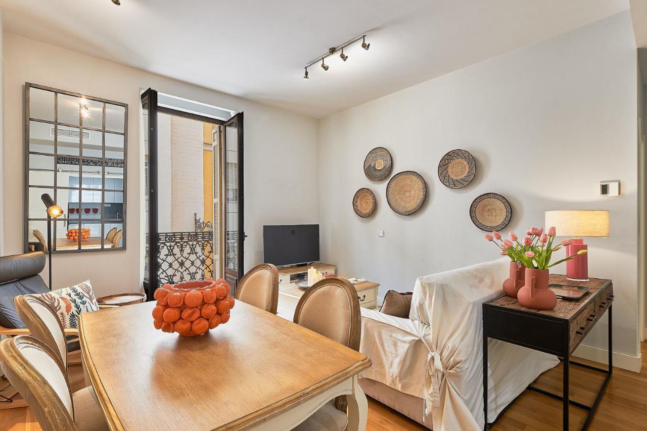 Sebastian Souviron In By Solaga Homes Apartamento Málaga
