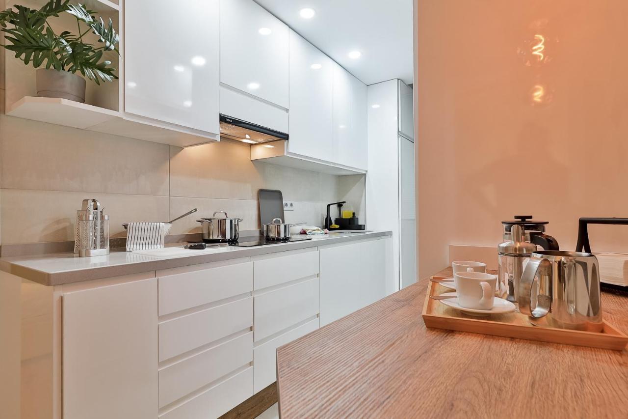 C24 Fantastic 4 Bedroom With Terrace