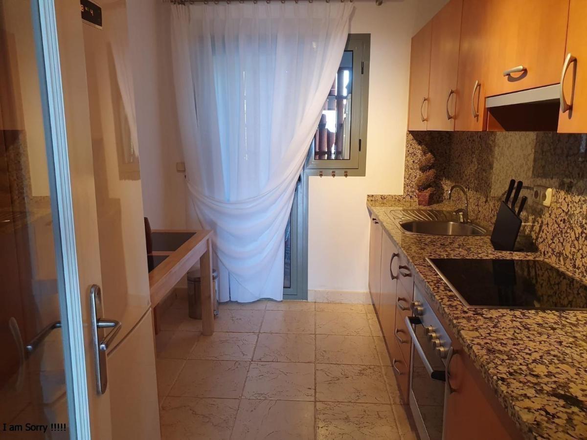 Apartment Royal 2 /freewifi,sharedpool,freeparking