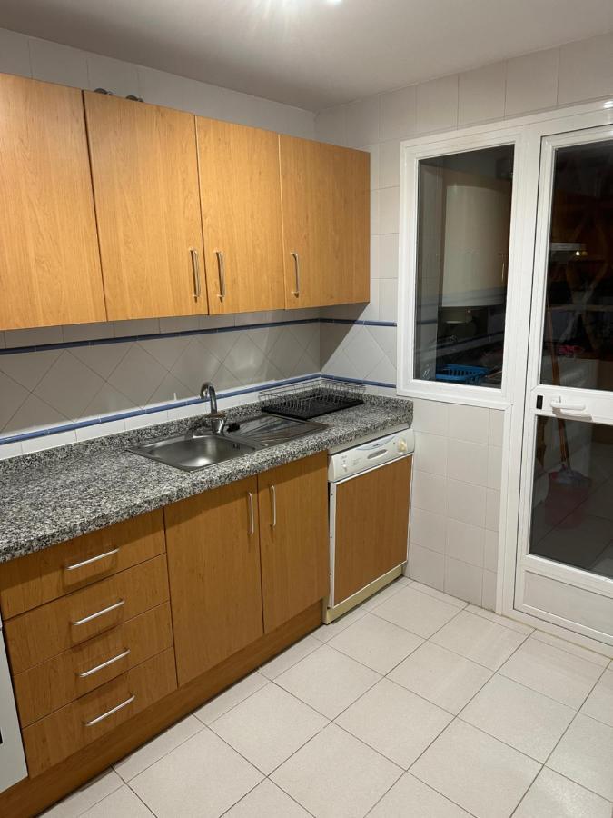 Luxurious 2 Bedroom 2 Bathroom Near Apartamento Málaga