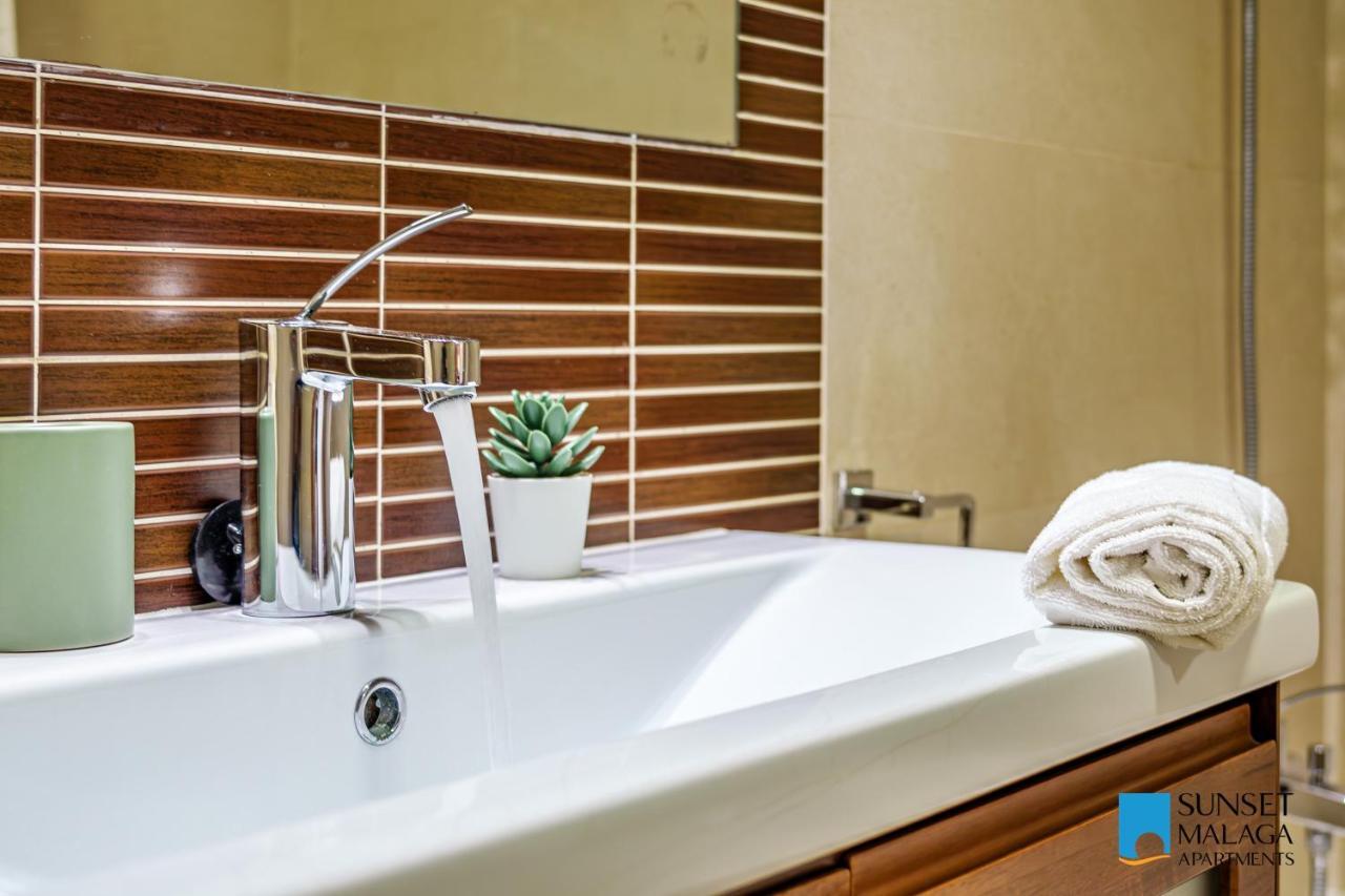 Sea Views & Parking - Soho Cozy Apartamento *