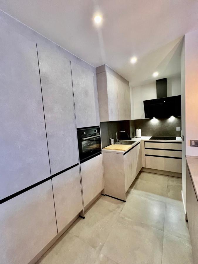Apartamento Homely Av Rosaleda Centro Historico