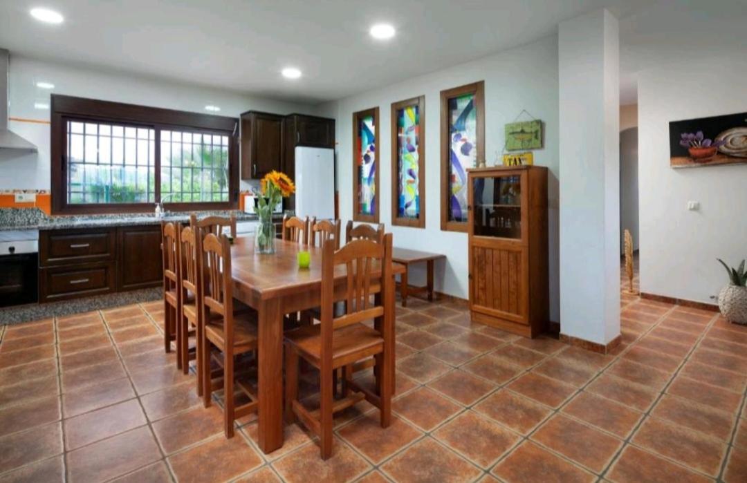 Casa La Vina De La Tireta *