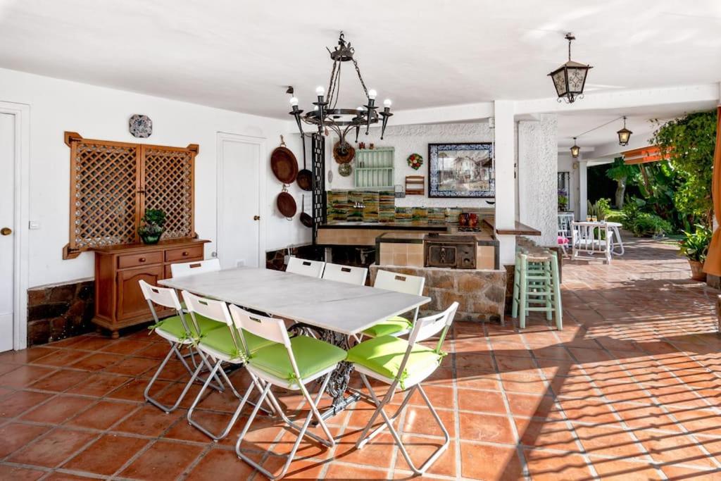 Iloftmalaga Miraflores Apartment