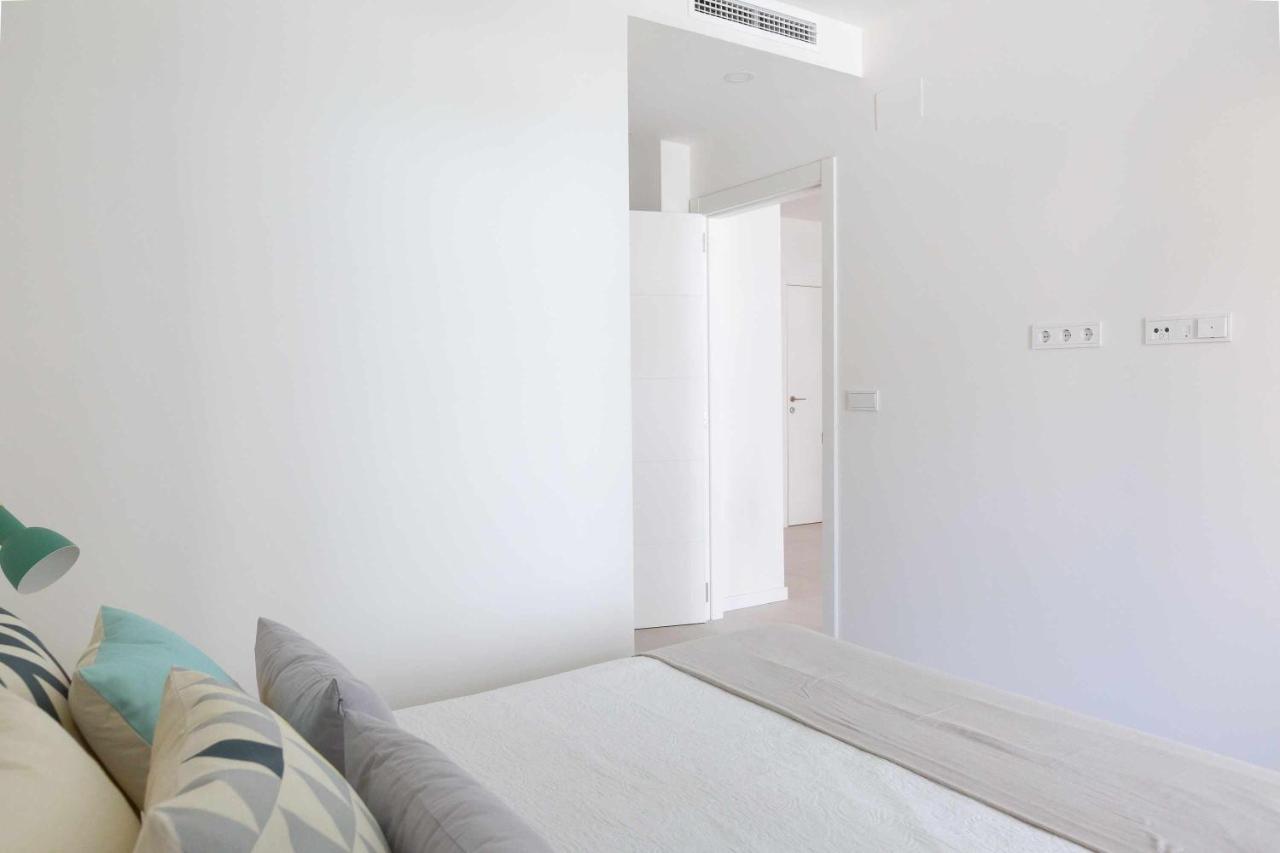 Sunny Art In Apartment Malaga