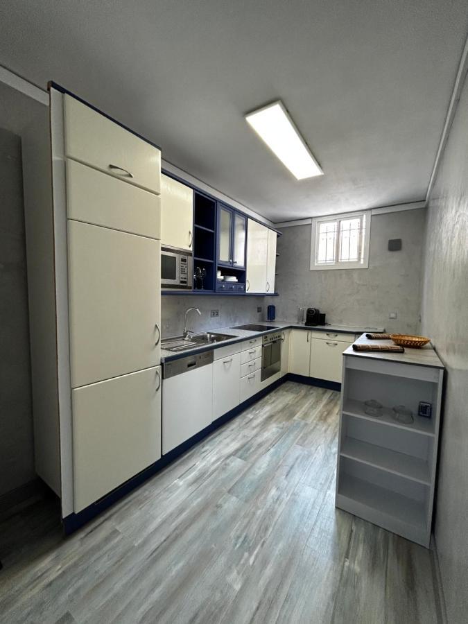 Apartamento Casa La Paz En Malaga, Junto Al Parque Tecnologico