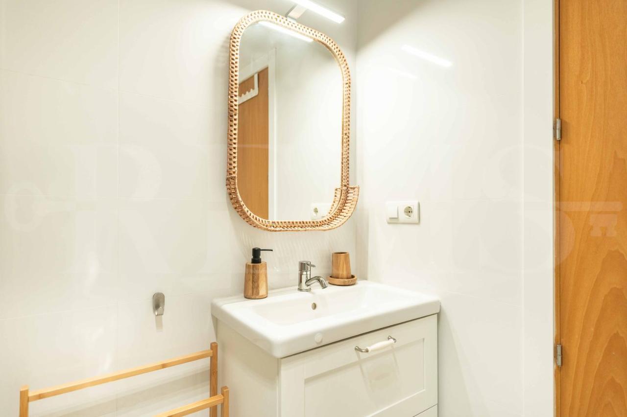 Bright Near The Historic Center By Rems Apartamento