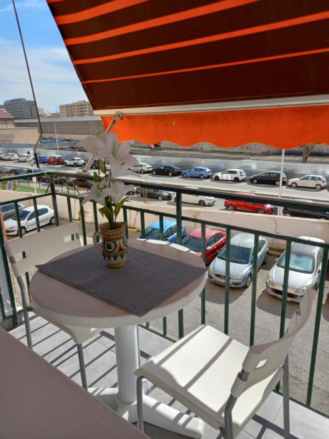 Station Parking Terrace With Sun *