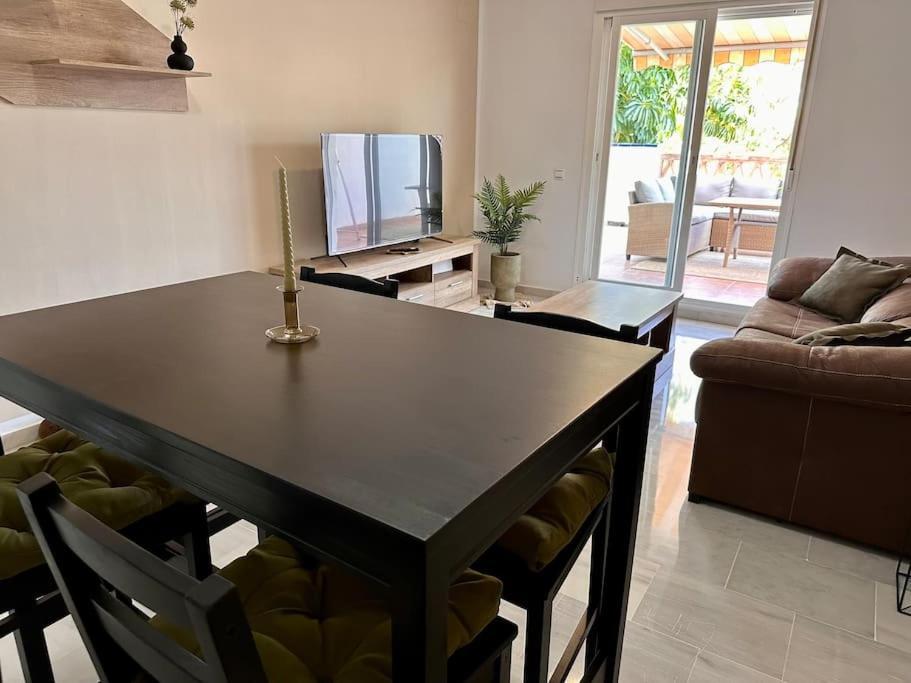 Apartamento Encantador Vista Golf, Grande Terraza Málaga