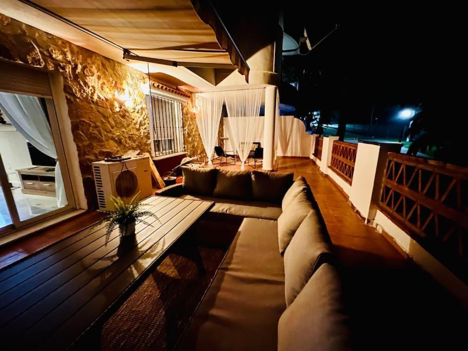 Encantador Vista Golf, Grande Terraza