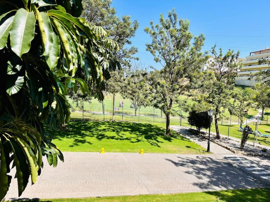 Encantador Vista Golf, Grande Terraza