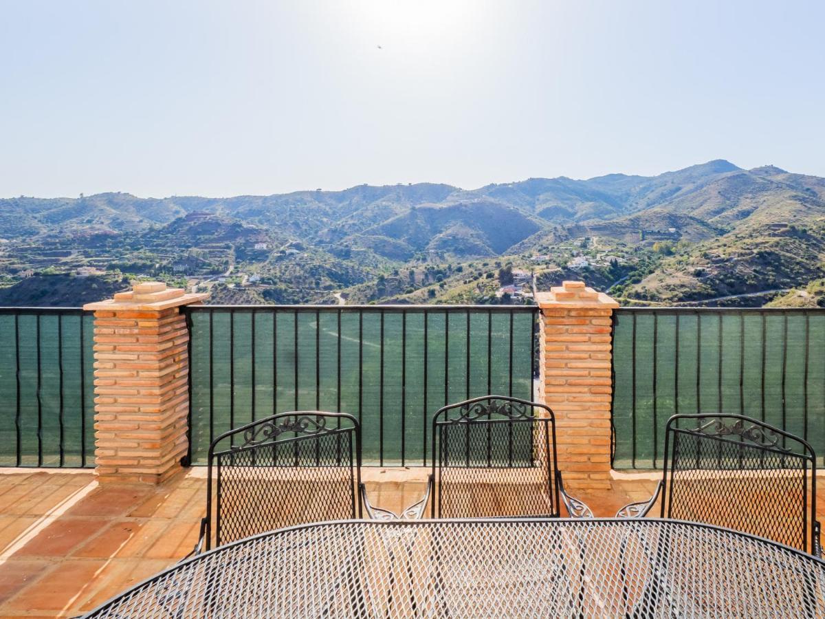 Сasa de vacaciones Cubo's The Secret Almogia Mountain View *