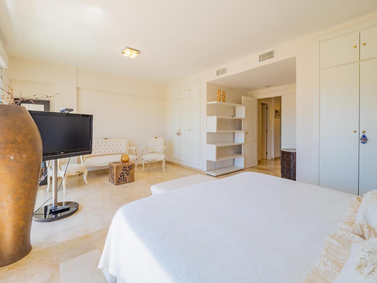 Cubo's Gibralfaro Townhouse Malaga