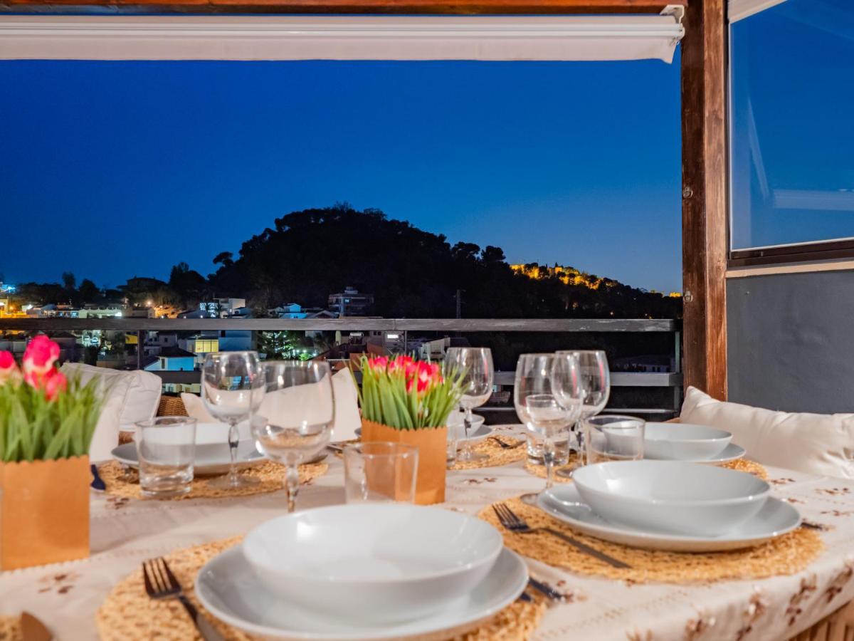Cubo's Gibralfaro Townhouse Holiday home *