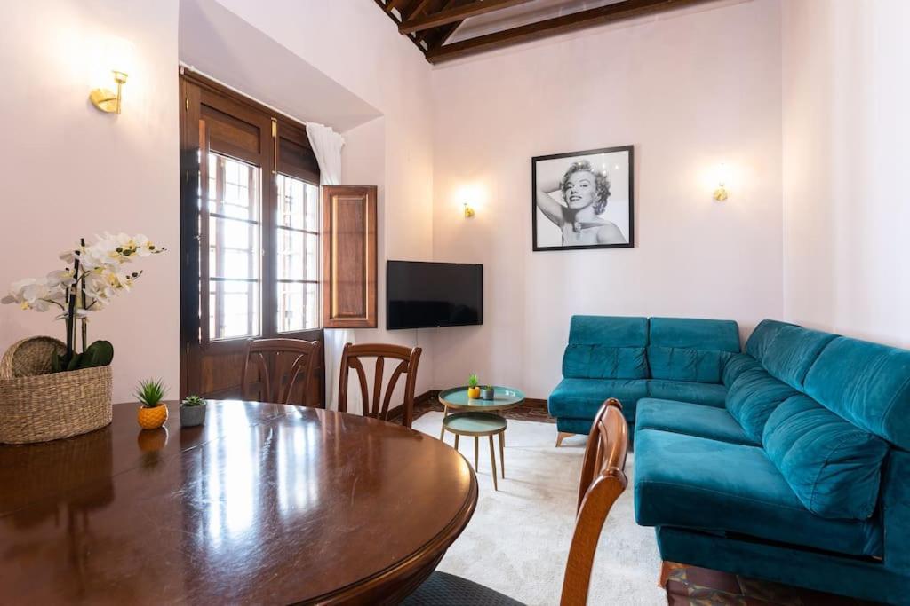 Apartment 5. Casa De Alma. In Historic House *