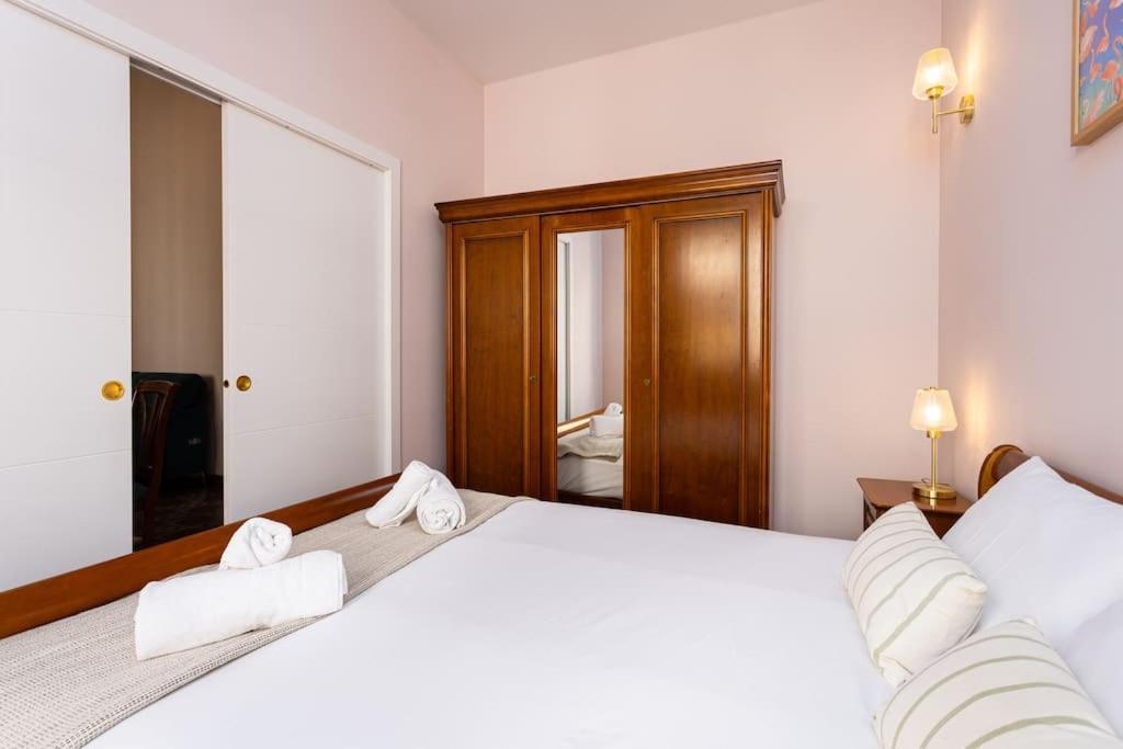 5. Casa De Alma. In Historic House *