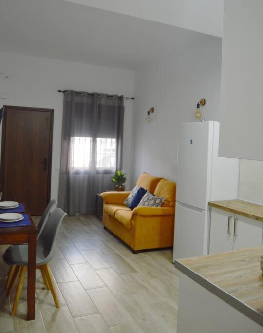 Ana's Cerca Del Parque Tecnologico Apartamento *