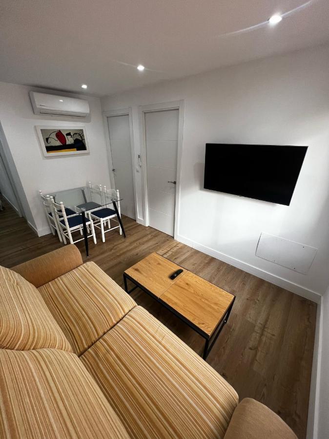 Train Station Apartamento *