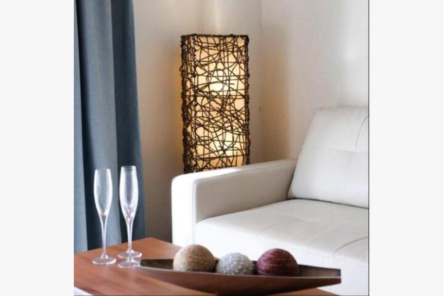 Apartamento Céntrico Muy Luminoso, Junto Al Teatro Romano Y Con Vistas A La Alcazaba *