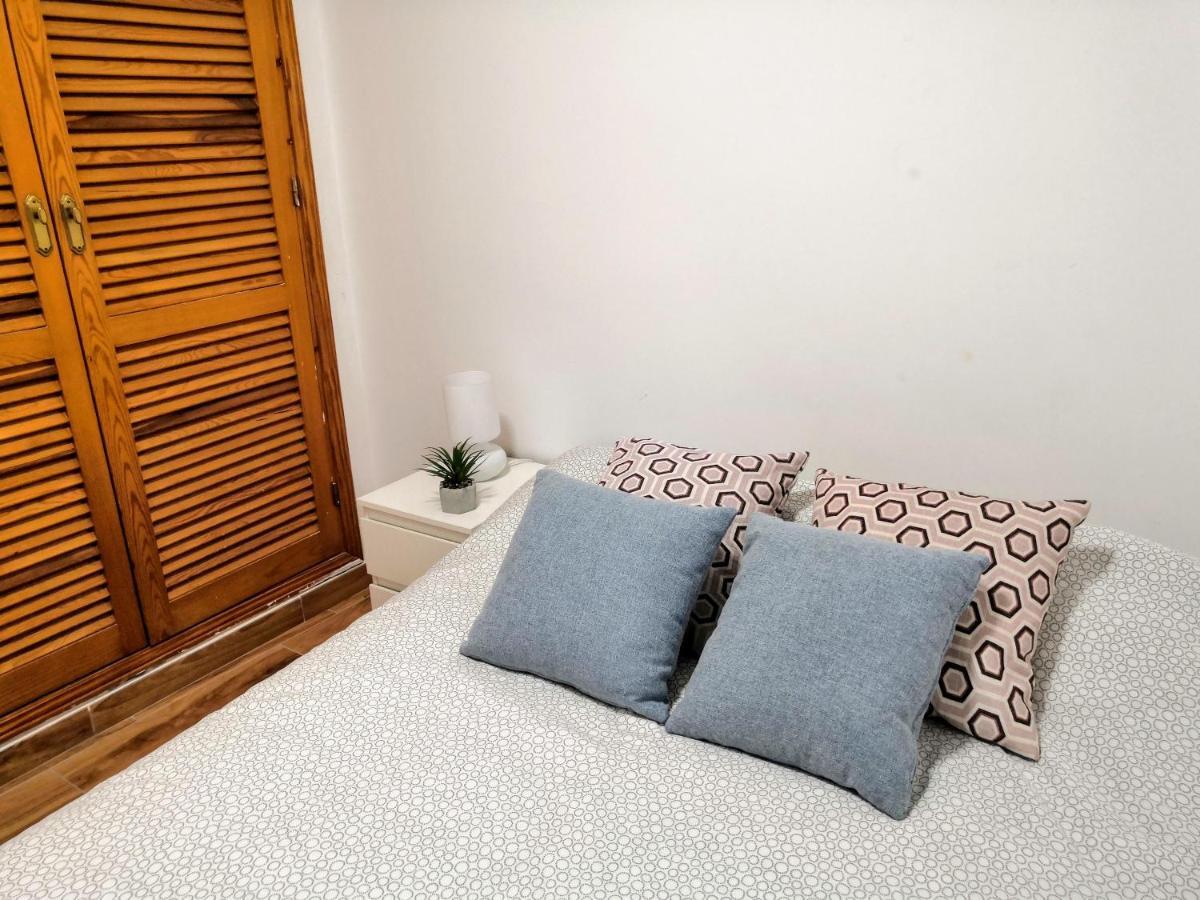 & Renovated 3-bedroom Flat *