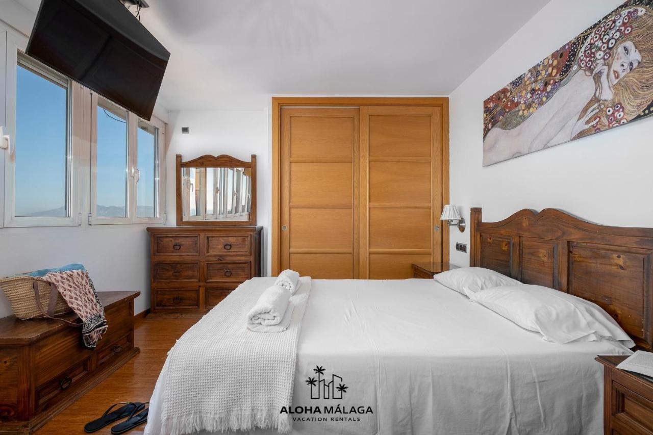 Apartamento Lucila Beachfront Pedregalejo By Alohamalaga