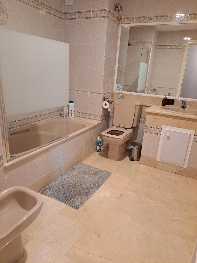 Apartamento Beautiful 2 Bed With Pool And Golf Views