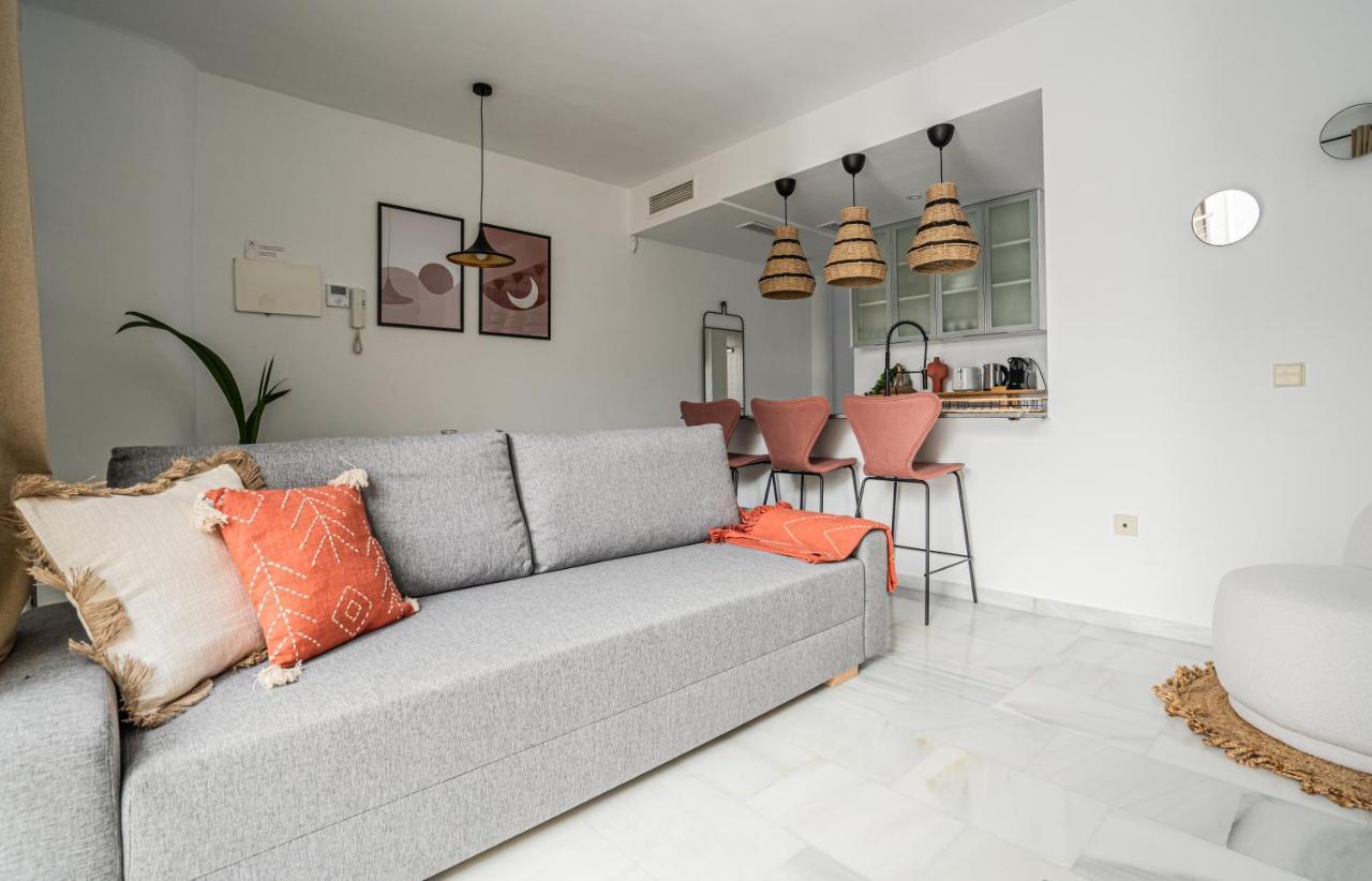 U-nique Plaza Del Patrocinio Apartment