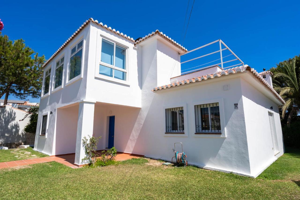Villa Lets In The Sun Blue Mijas Málaga