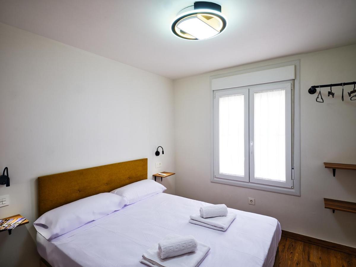 Leo Home- Bright & Centric 3 Bedrooms With Private Parking Included * Malaga