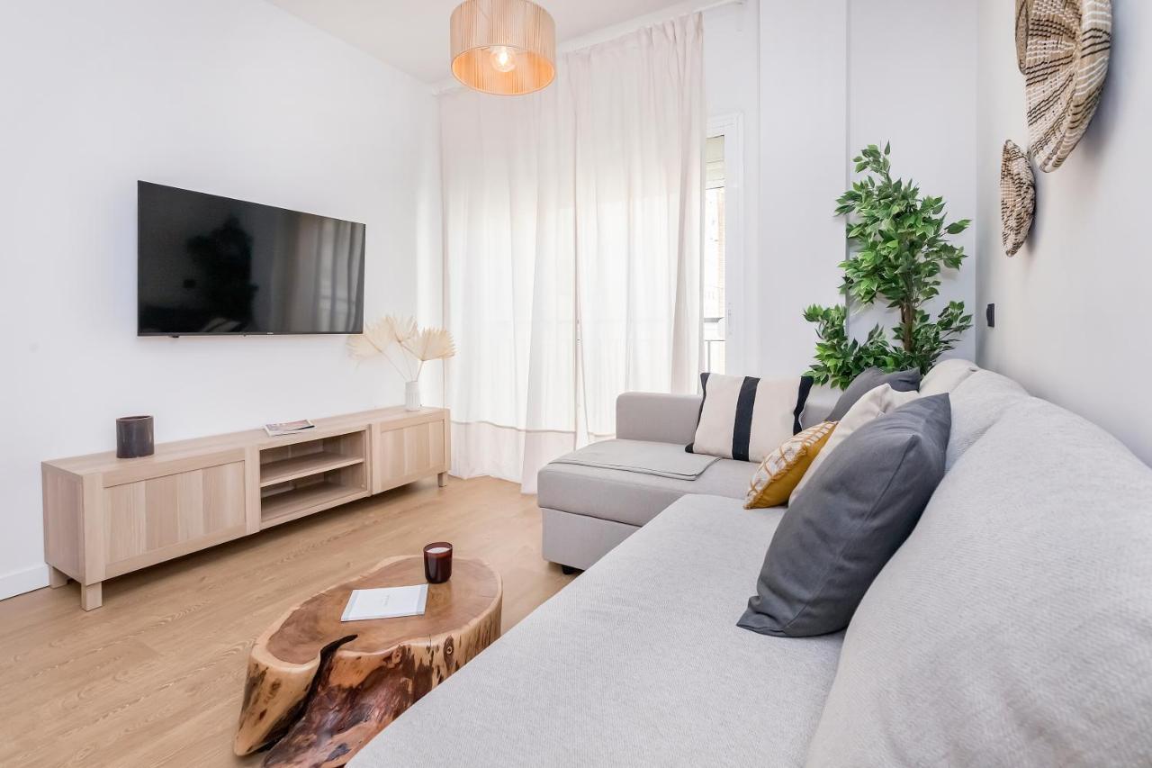 Apartment Lovely Ollerias Center *
