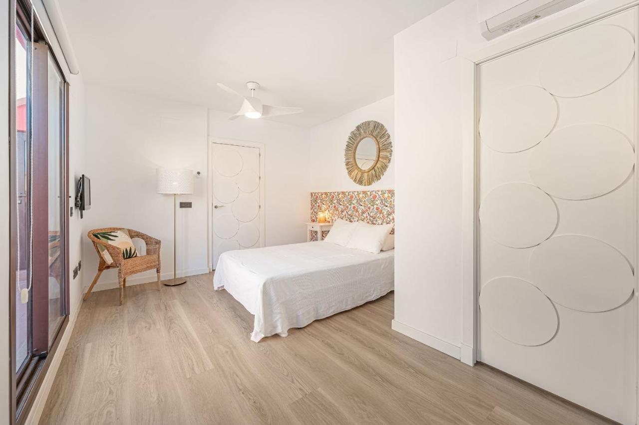 Dona Elvira. Terrazas Apartamento Málaga