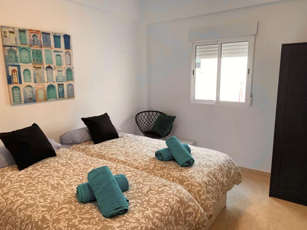 Apartamento Centro Historico Plaza De La Merced Parking Z17