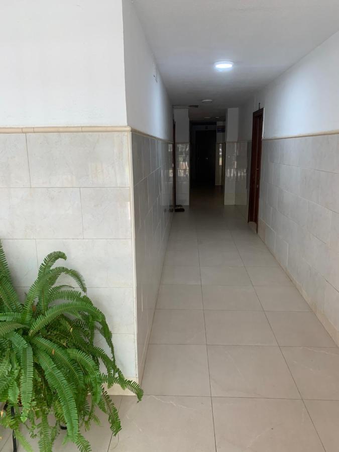 Piso Picasso, Modern In The Heart Of Apartamento
