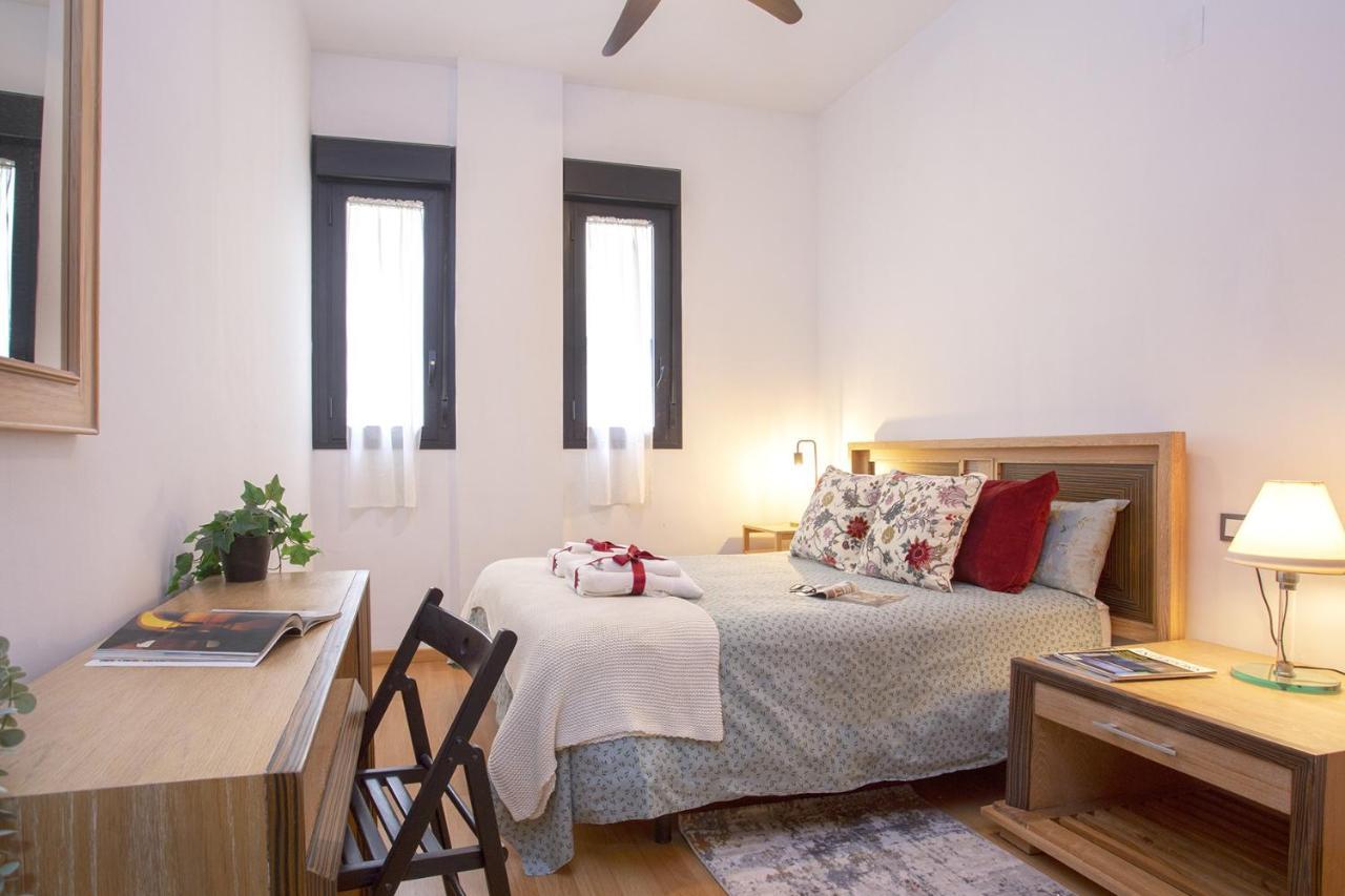 Apartment -malagasunapts-cervantes Pool&parking Malaga