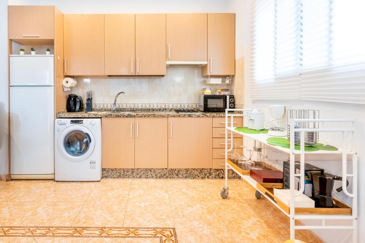 Wintowinrentals Great Apartment, Amazing Location In Parque Mediterraneo Apartamento *