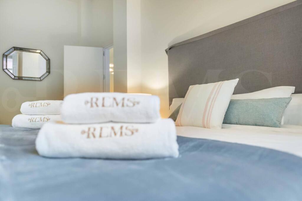 Luxurious In Center With Parking By Rems Apartamento Málaga