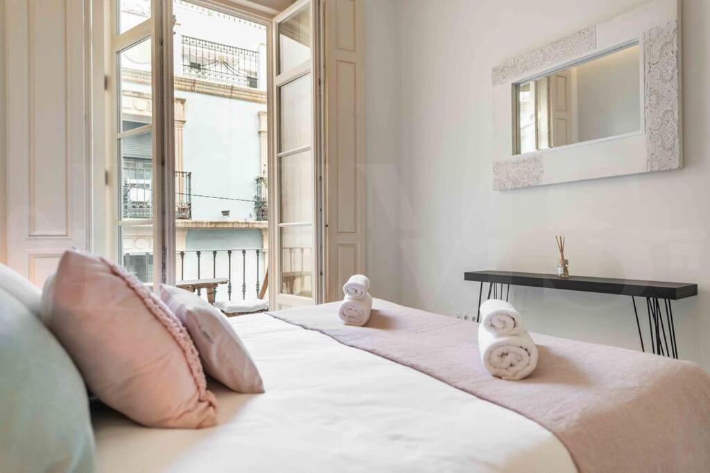 Apartamento Luxurious In Center With Parking By Rems Málaga