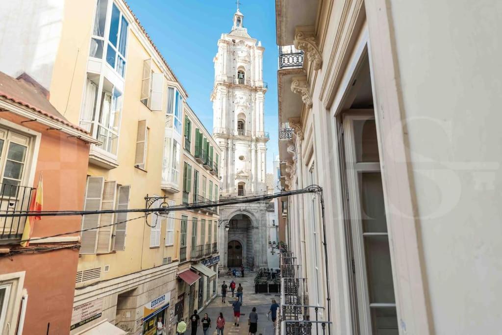 Apartamento Luxurious In Center With Parking By Rems Málaga