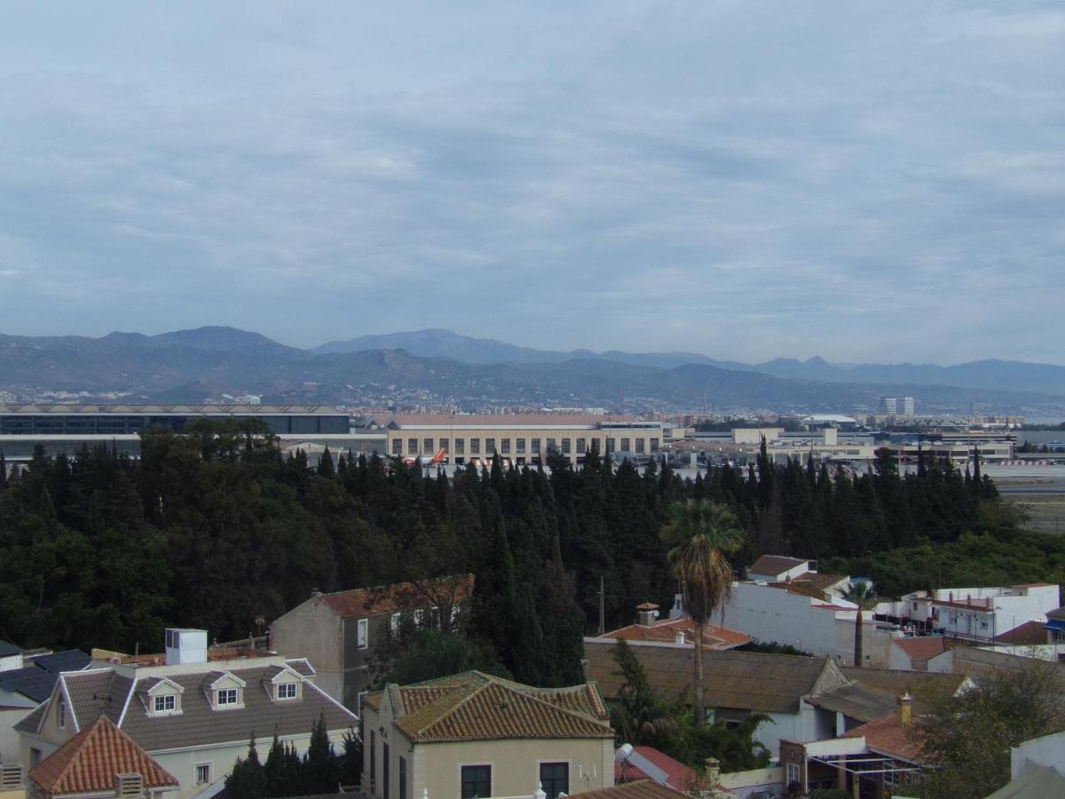 Buen Dia Airport Malaga- Playa-torremolinos Apartment *