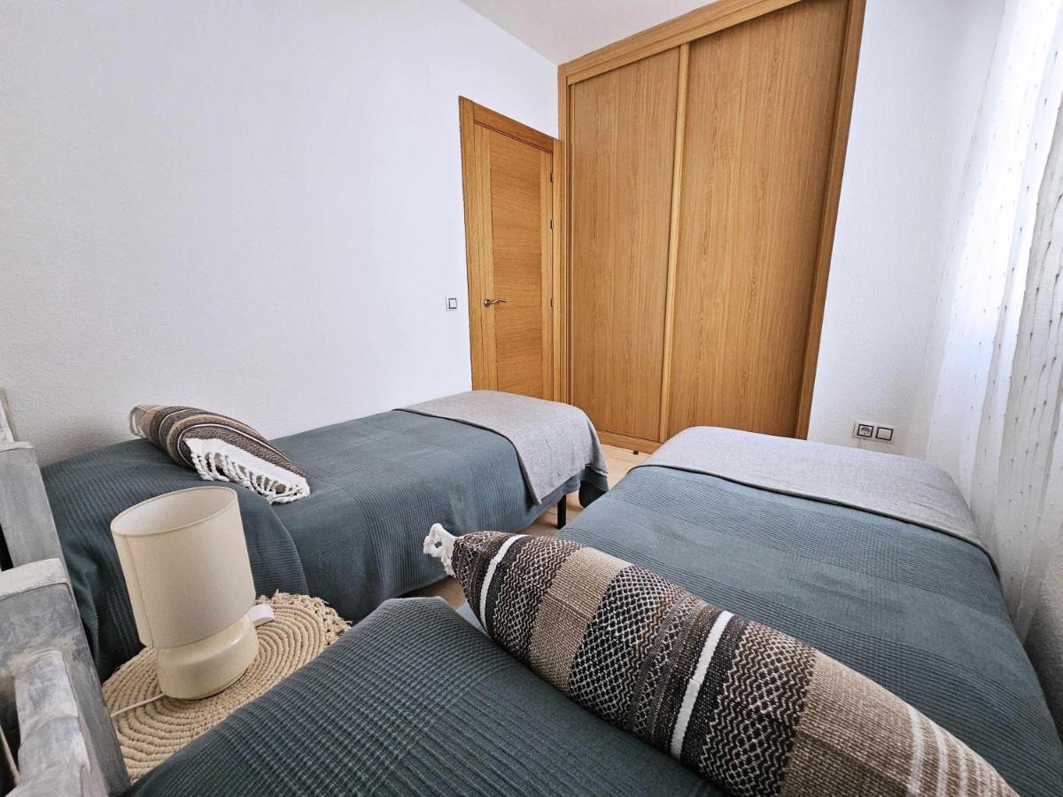 La Pereta Immaculate Quiet House, Free Parking Apartment