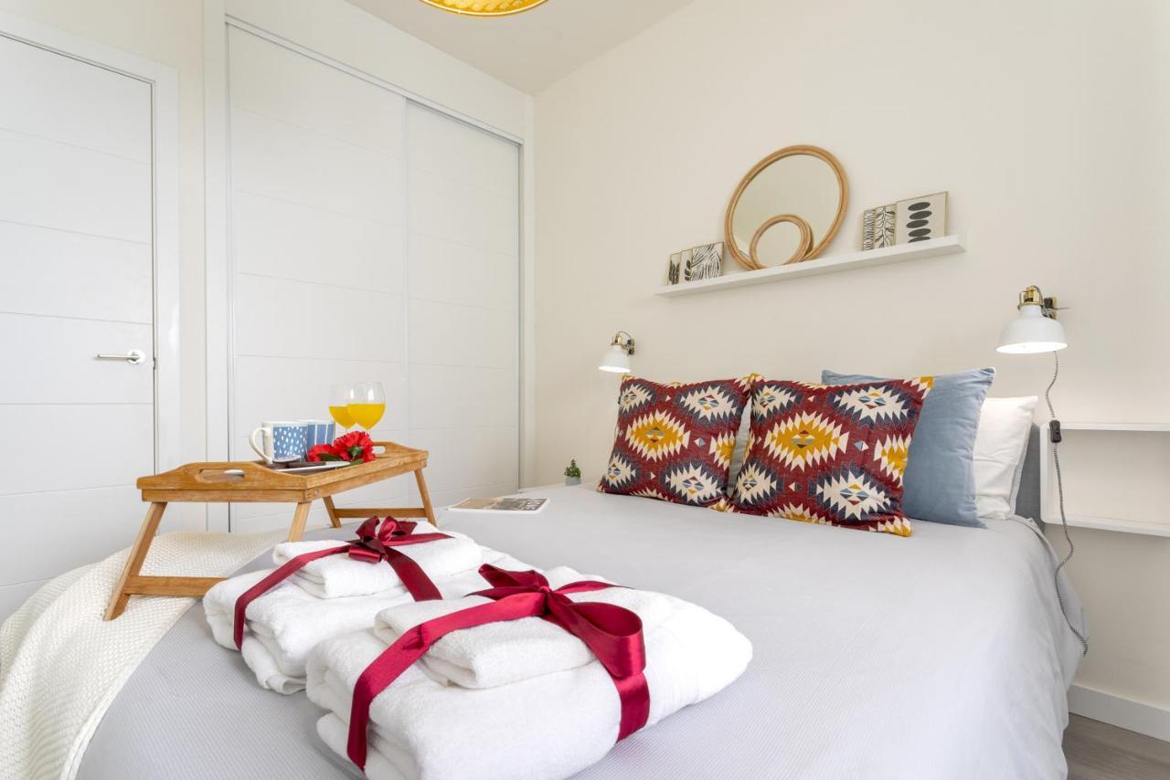 Apartamento -malagasunapts-centre Pool&parking Bus-train Station *