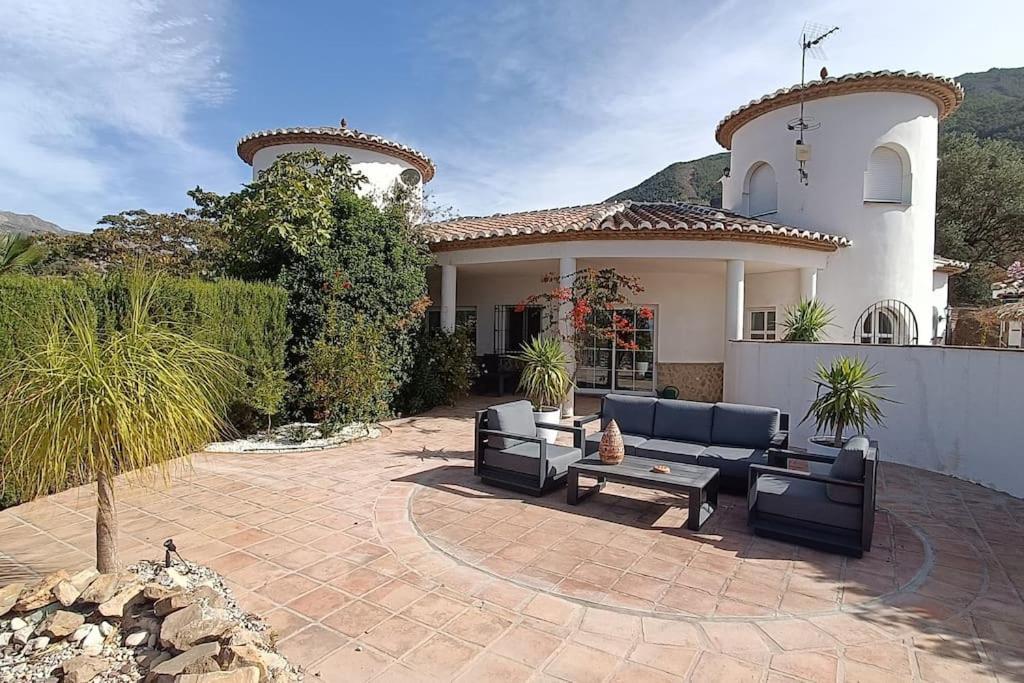 Dos Torres - Perfect Family Vacation Villa Málaga
