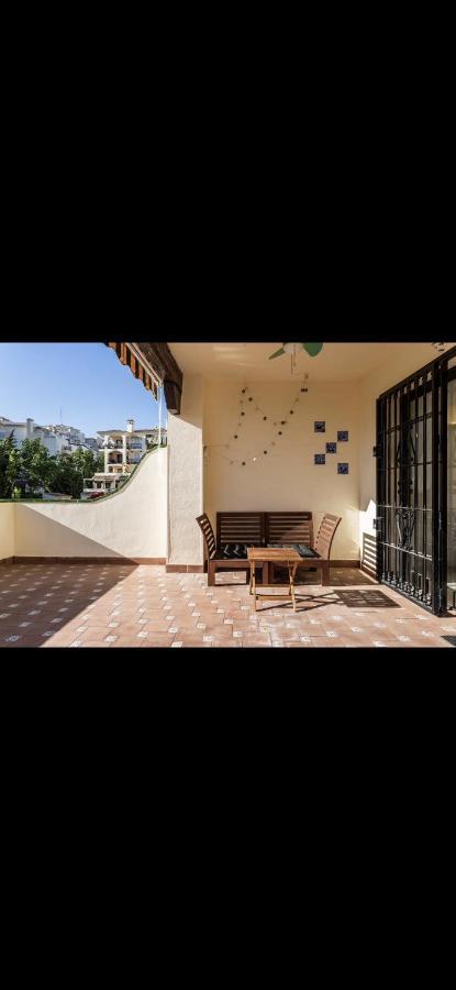 Seaside Serenity: 2br Getaway * Málaga