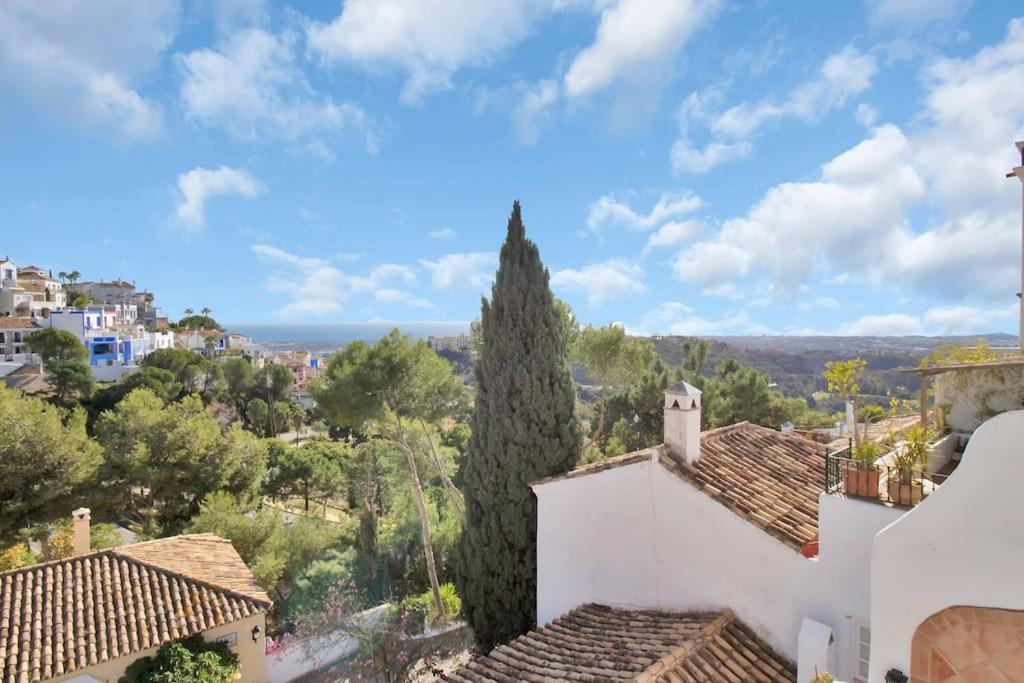 Pintoresco Duplex Con Increible Vista Panoramica - La Heredia 23 Apartamento *