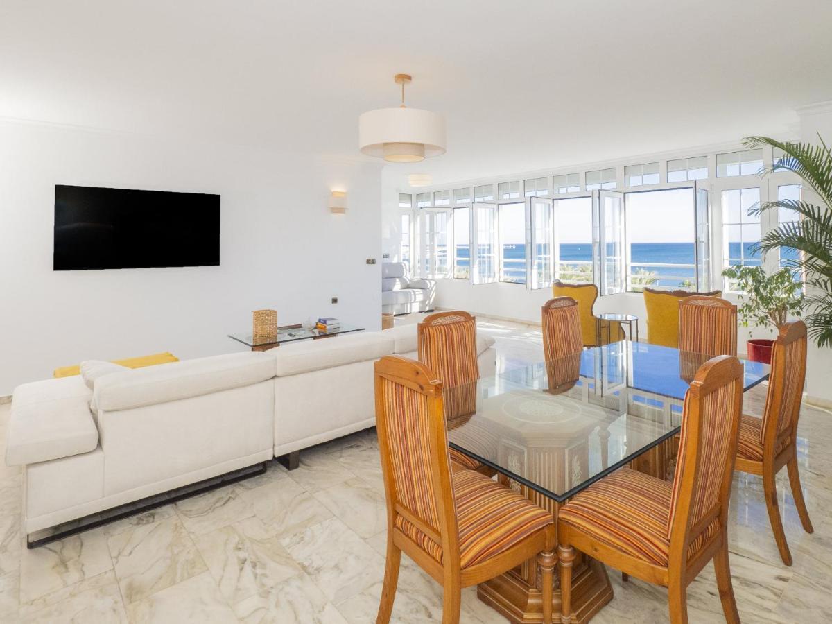Cubo's Seaview Port & Free Parking Apartamento *