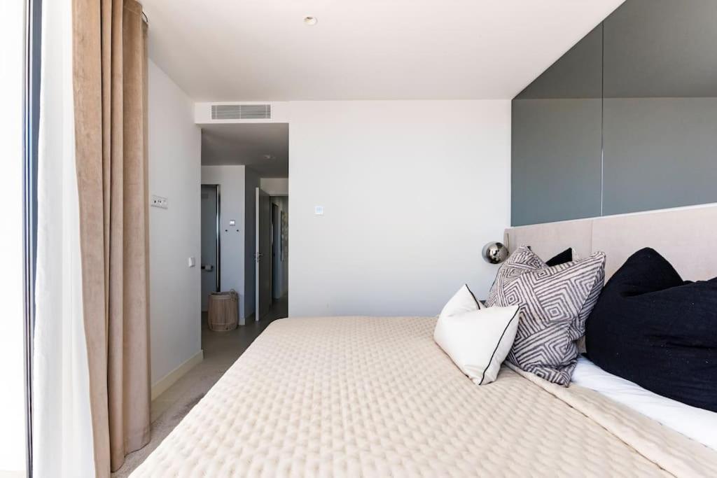 Luxury - Higueron West Apartamento