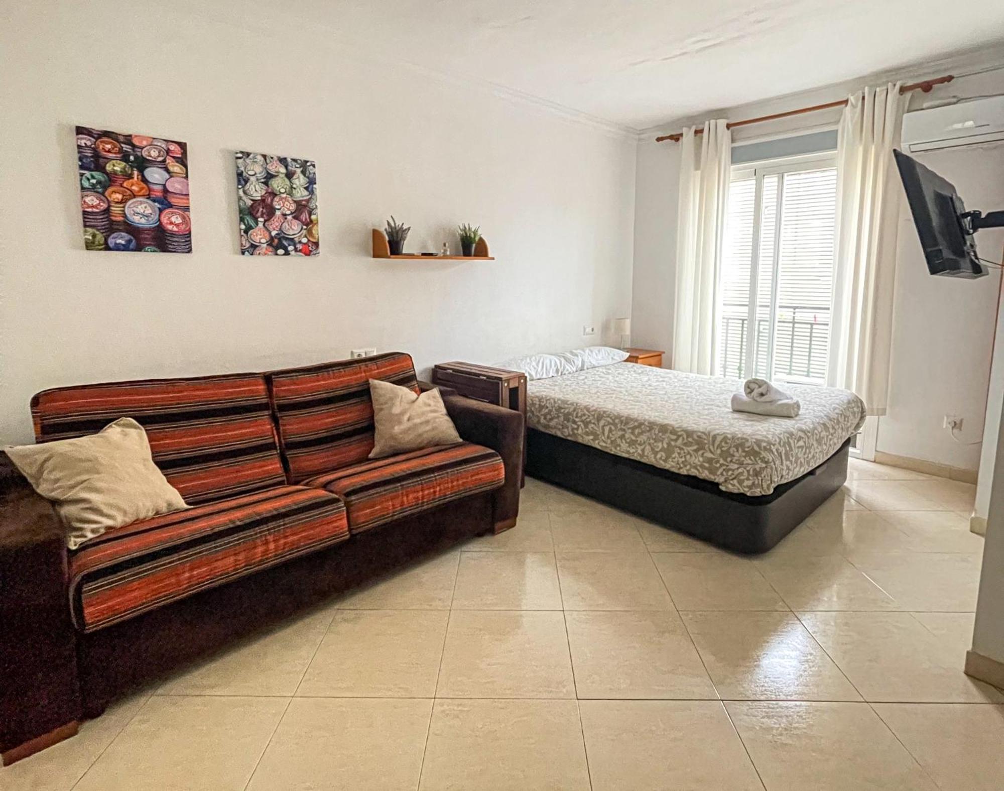 Couples Nest In Malaga! Apartamento *